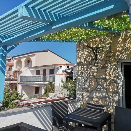 Apartmani Omišalj Extérieur photo