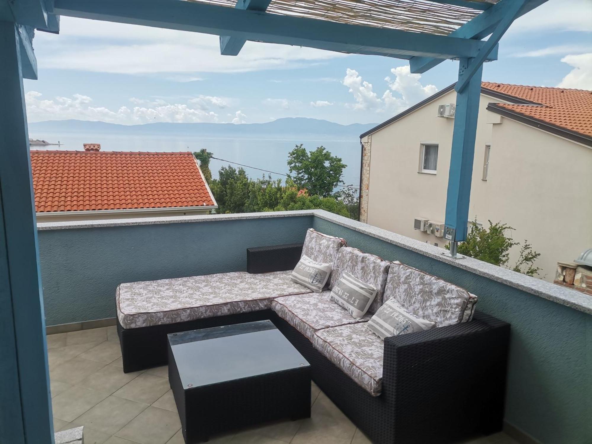 Apartmani Omišalj Extérieur photo